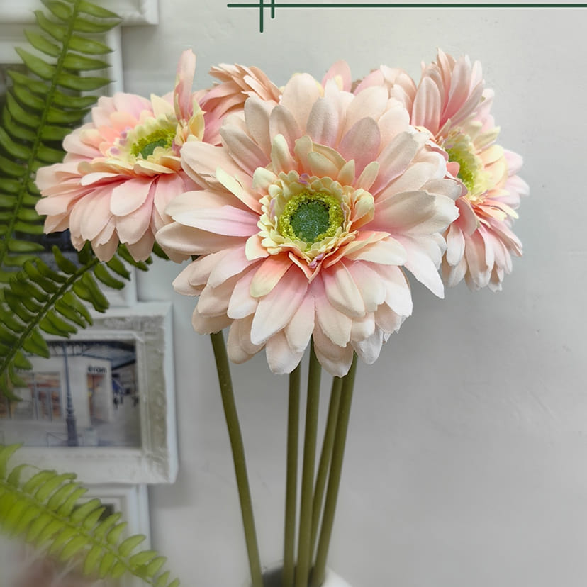 Искусственные цветы в Астрахани | Цветок искусственный «Гербера», молочно-розовая, одиночный